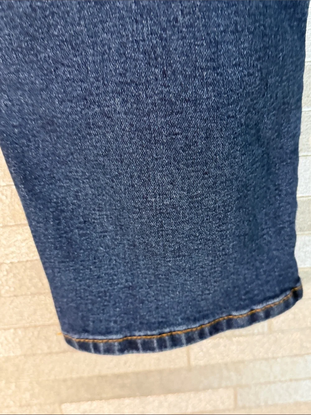 Levi's 502 Men's Dark Blue Denim Jeans 36 x 30, Classic Straight Fit
